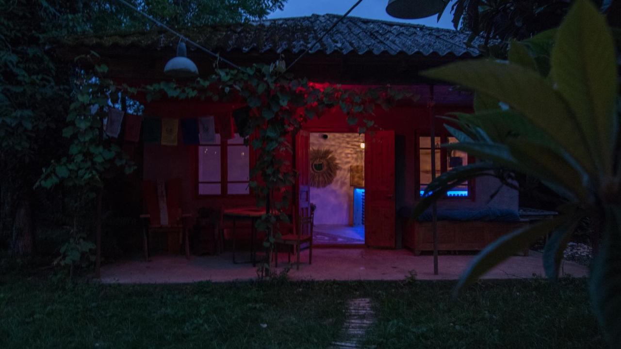 Karma Hostel Martvili Exteriér fotografie
