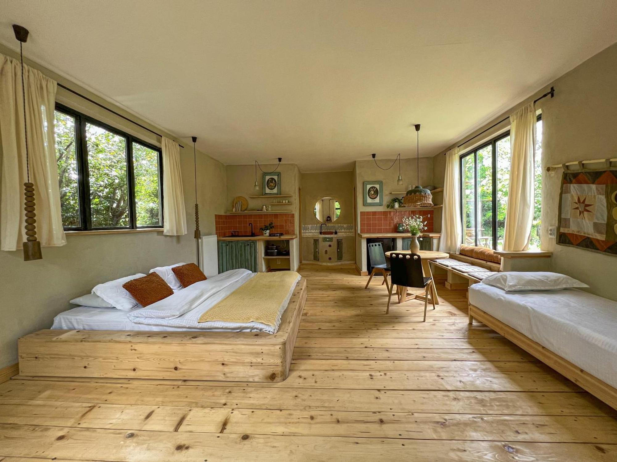 Karma Hostel Martvili Exteriér fotografie