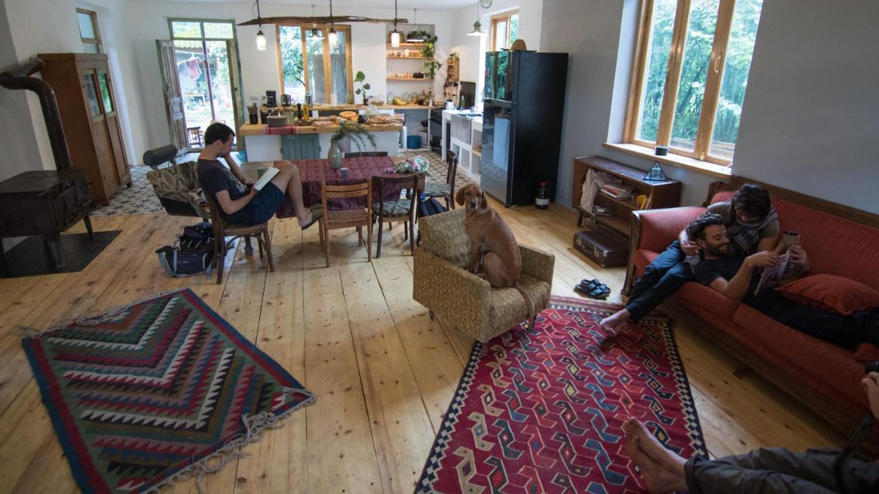 Karma Hostel Martvili Exteriér fotografie